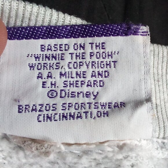 Vintage Disney Winnie The Pooh Embroidered Crewneck Sweatshirt - Picture 5 of 6